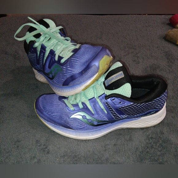 Saucony Everun Women's Blueish Purple and Mint Running Shoes - Picture 2 of 4